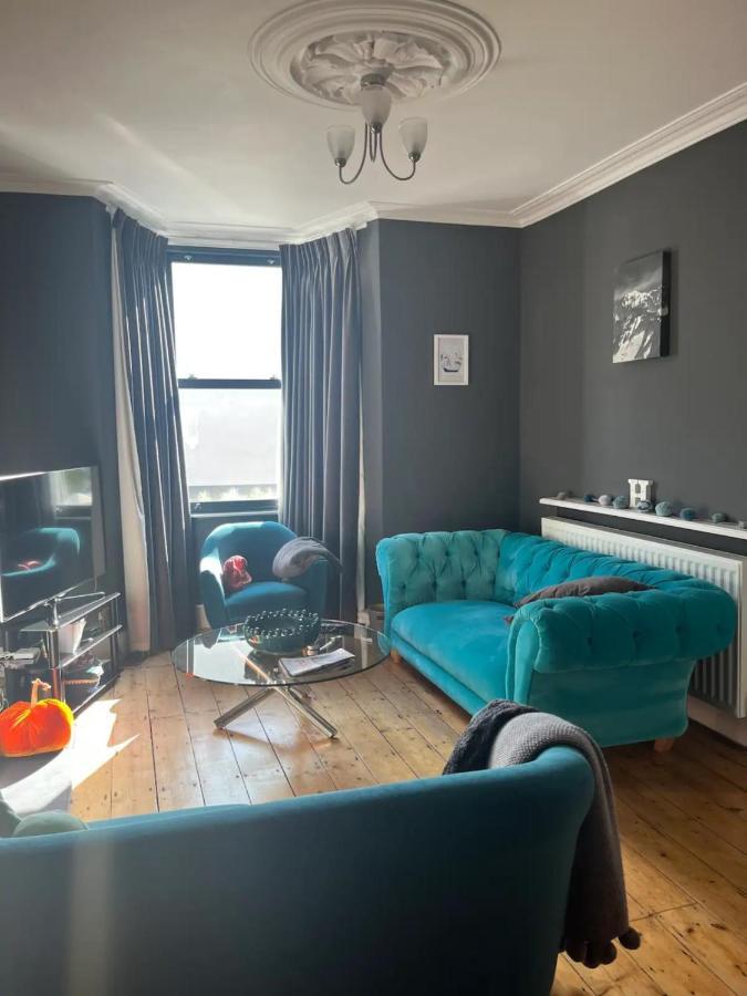 Charming 3bd House Wprivate Garden - Holiday home Bristol