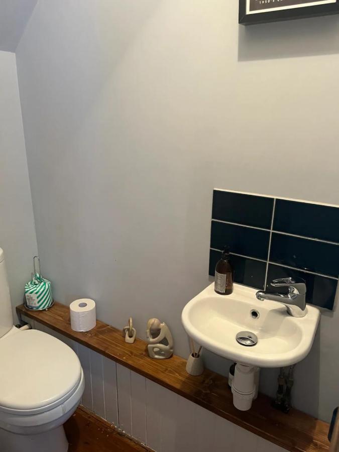 Charming 3bd House Wprivate Garden - Holiday home