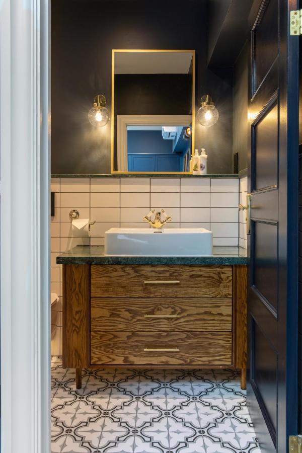 Hort's Townhouse *