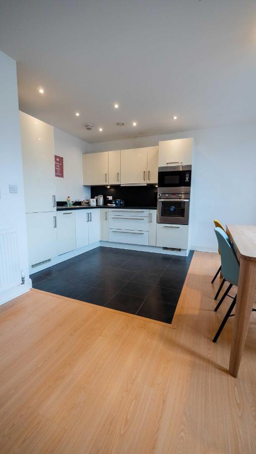 Gorgeous Flat With Parking Apartment *