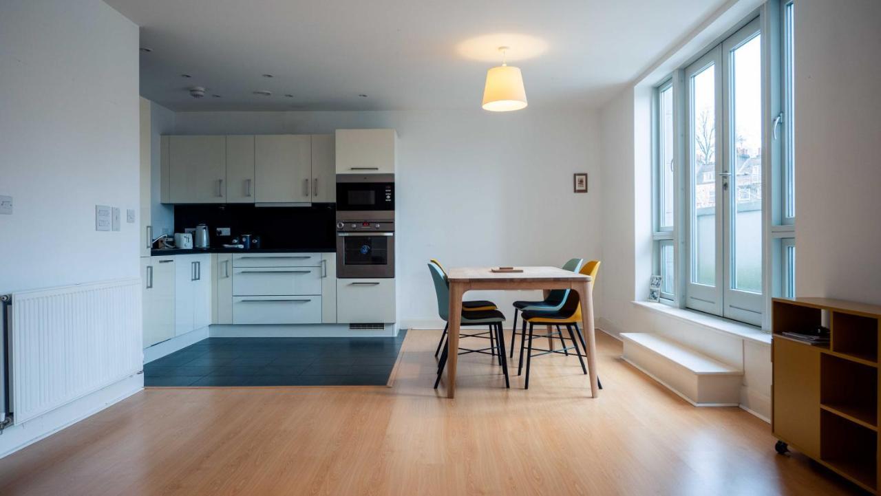 Gorgeous Flat With Parking Apartment