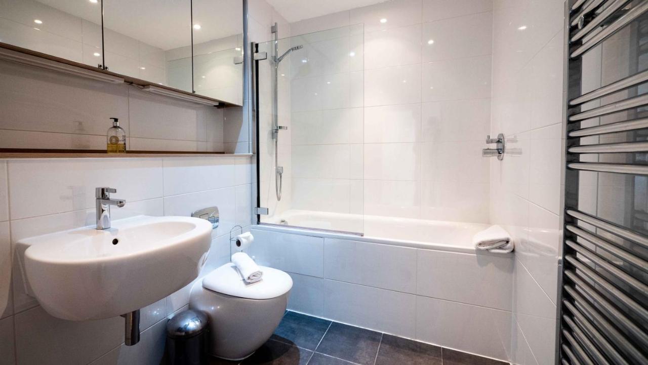 Gorgeous Flat With Parking *