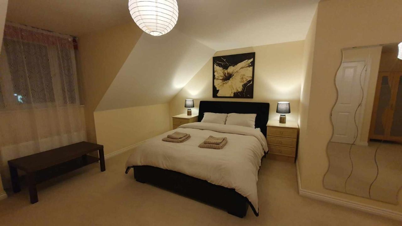 Entire In Cheswick Village * Bristol