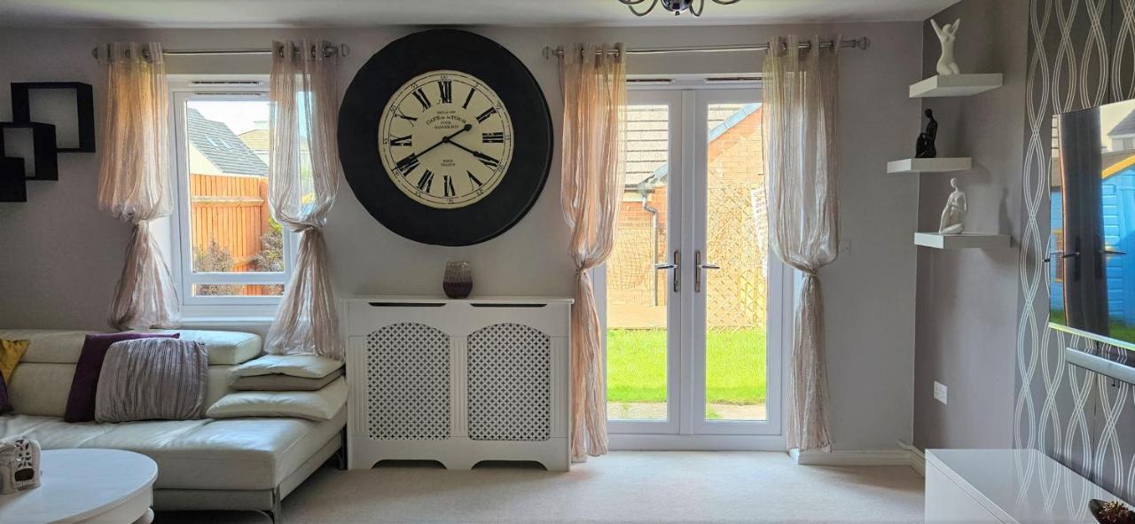 Entire In Cheswick Village Homestay Bristol