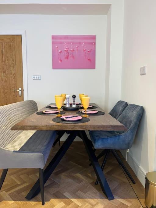 Quirky Getaway @ The Old Bakery Holiday home Bristol