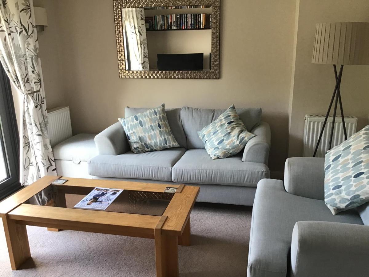 A Place To In Stoke Gifford Homestay *
