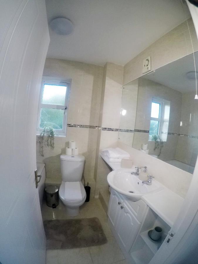 Gorgeous 3 Bed House In Holiday home *