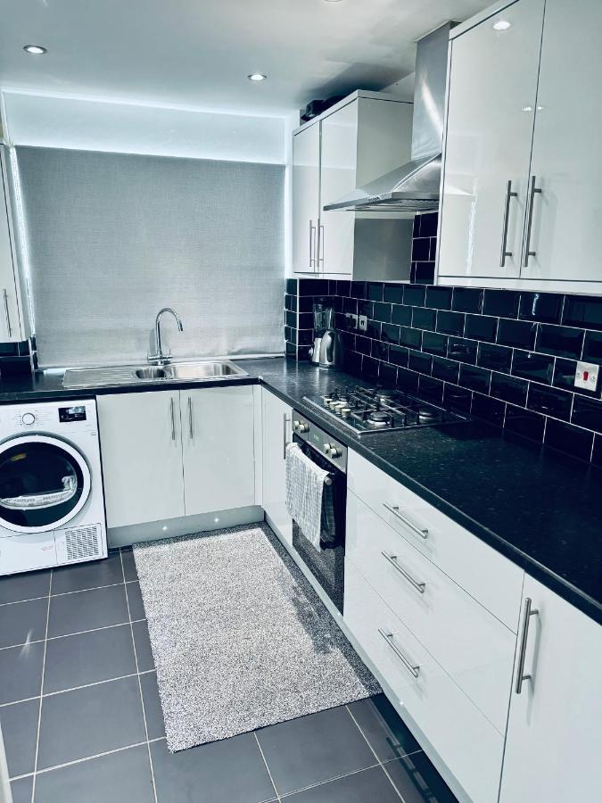 Homestay Family Close Bristol