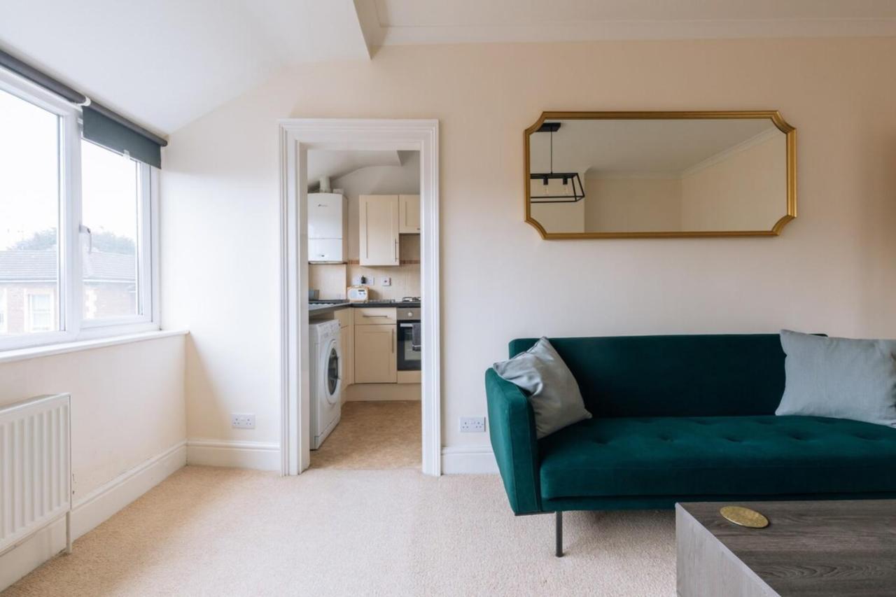 Bright & Delightful 2bd Flat Clifton Down Apartment Bristol