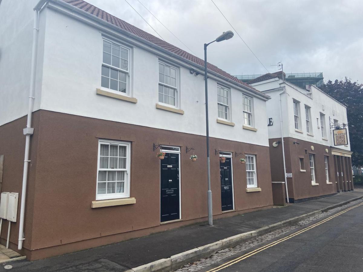 Guest house The Ashton Gate Mews Bristol