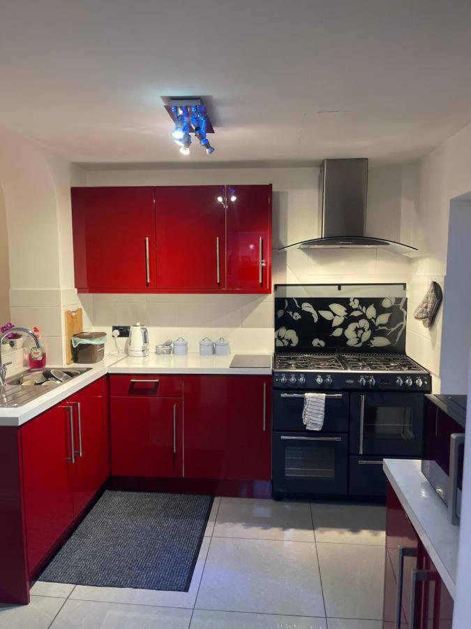Spare In A Family House Homestay Bristol