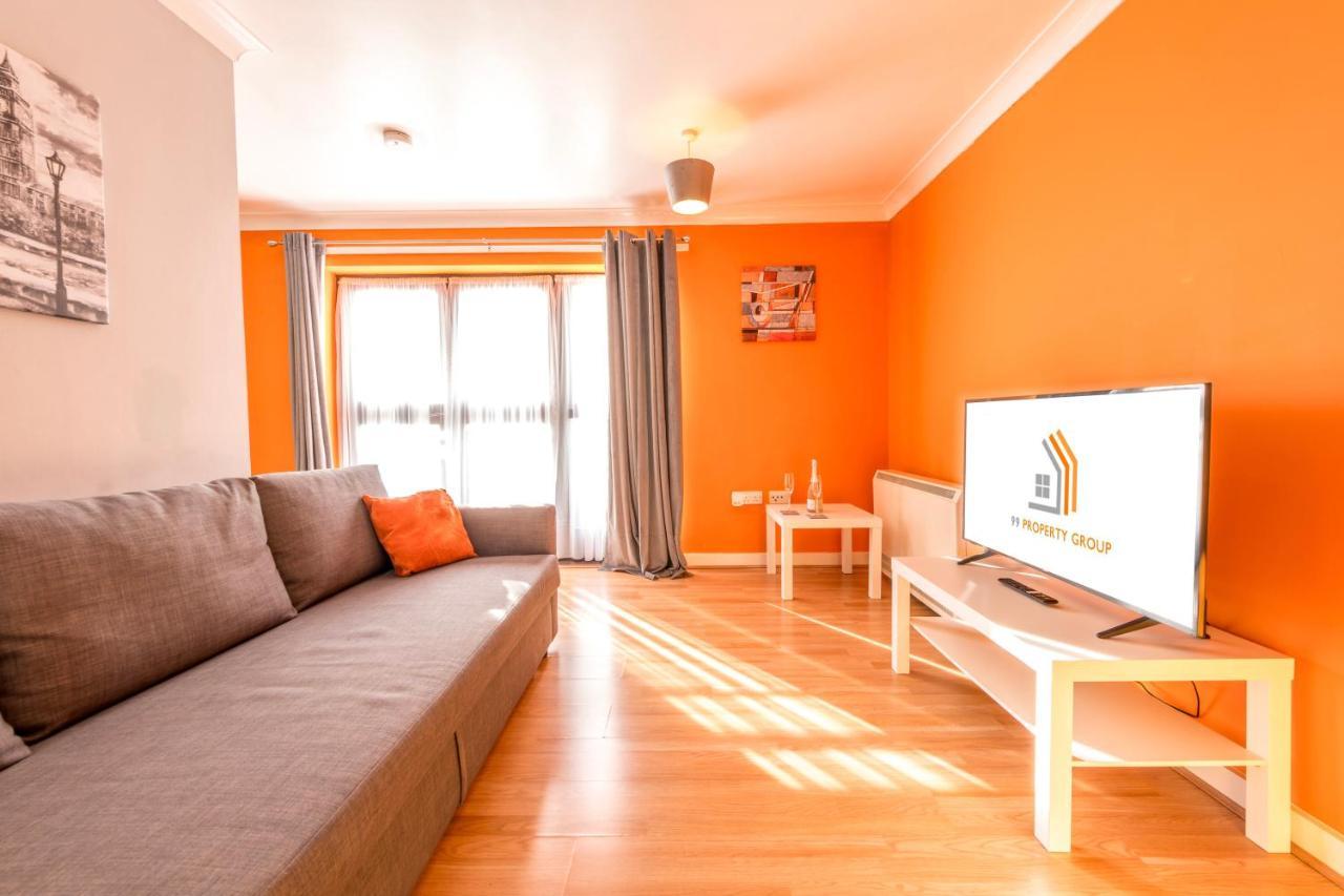 Prime Location - Modern City Apartment! * Bristol
