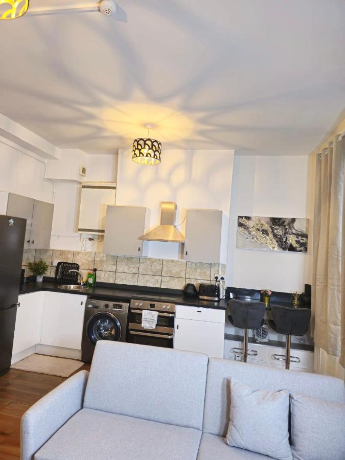 Charming Flat In Stokes Croft