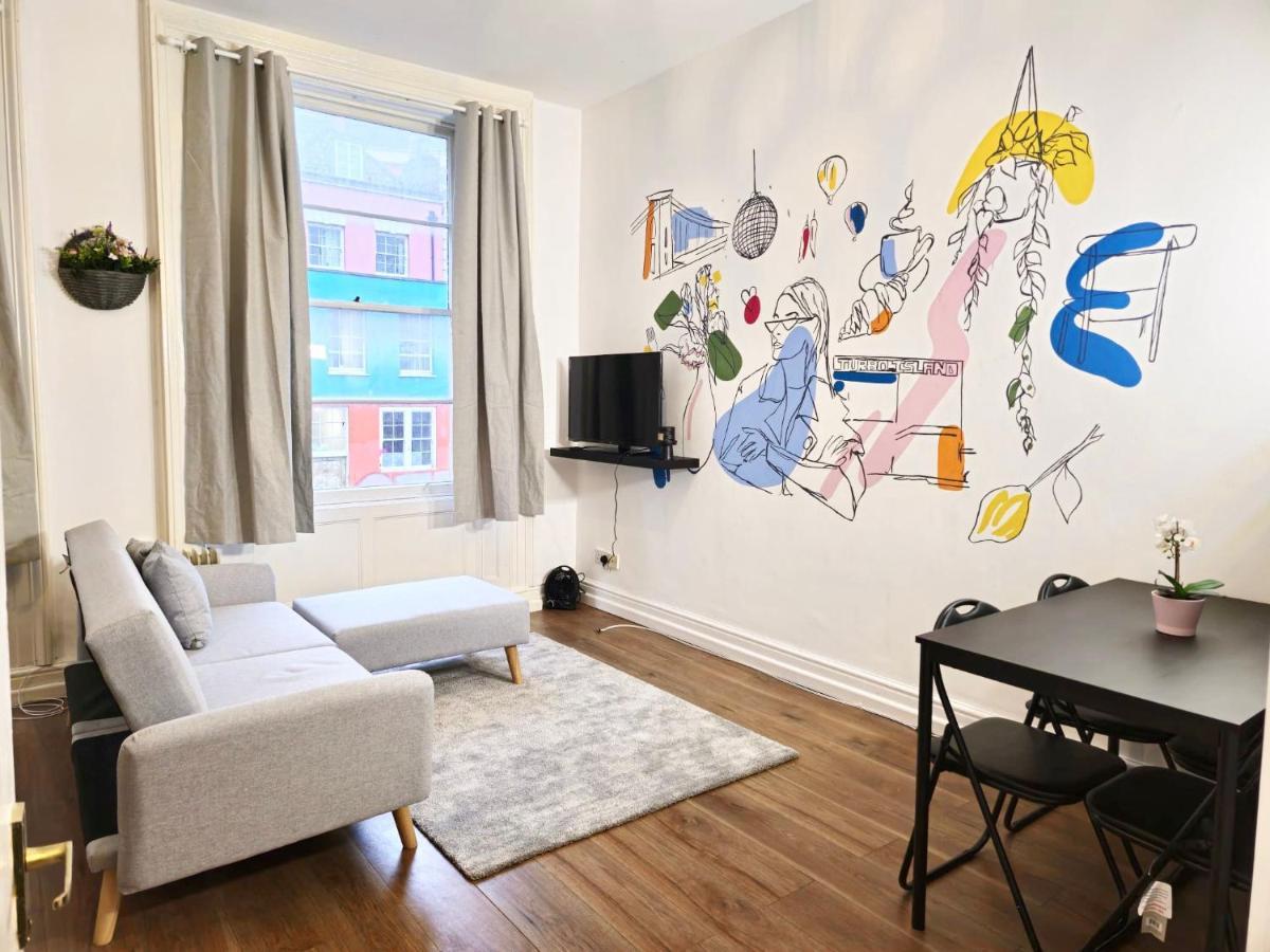 Charming Flat In Stokes Croft Apartment Bristol