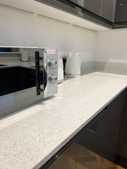 The Orchard - Ground Floor Flat * Bristol
