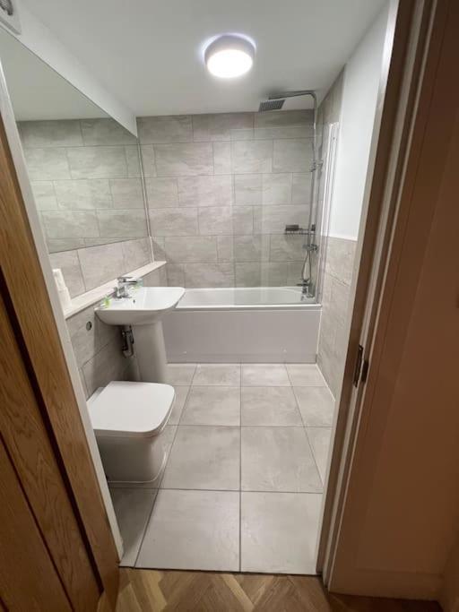 The Orchard - Ground Floor Flat Apartment Bristol