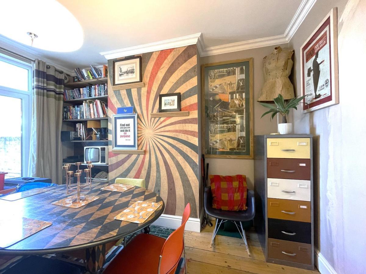 Cosy Period With Spacious Garden Holiday home