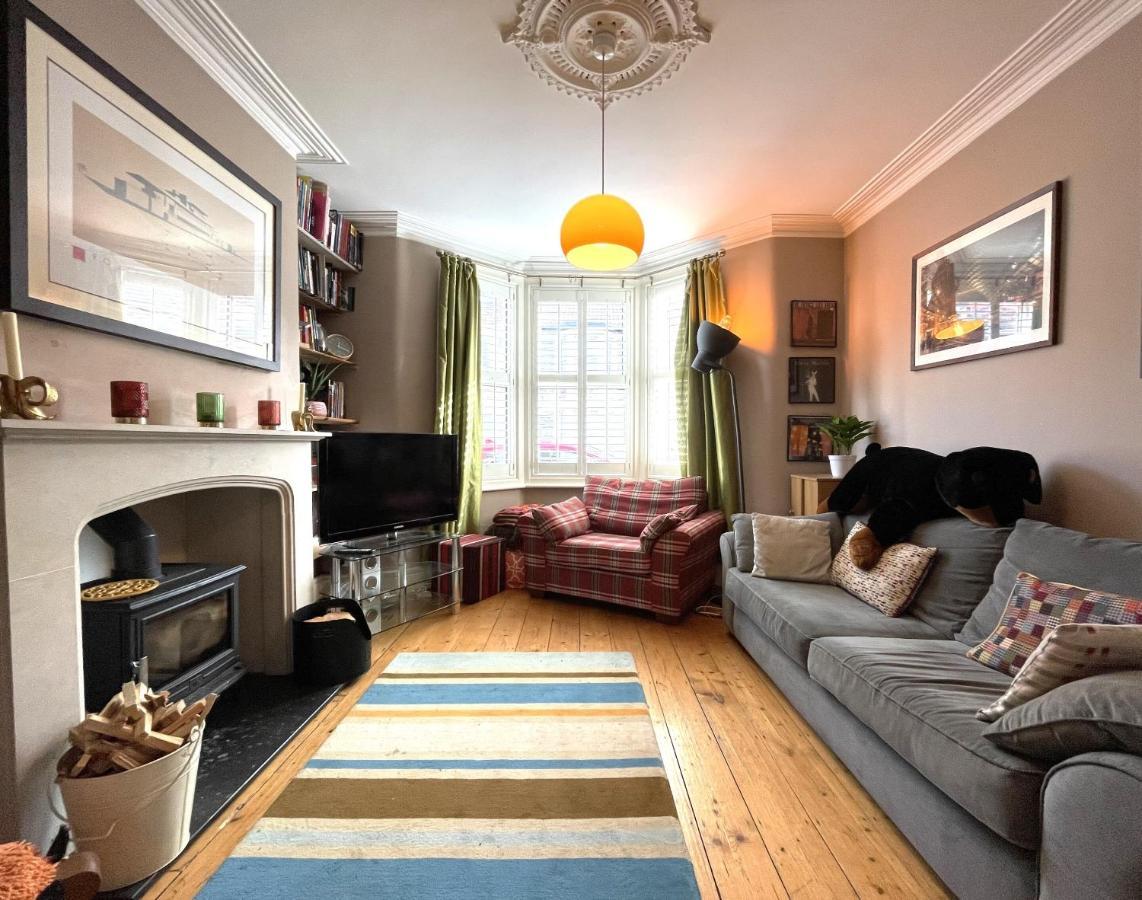 Holiday home Cosy Period With Spacious Garden