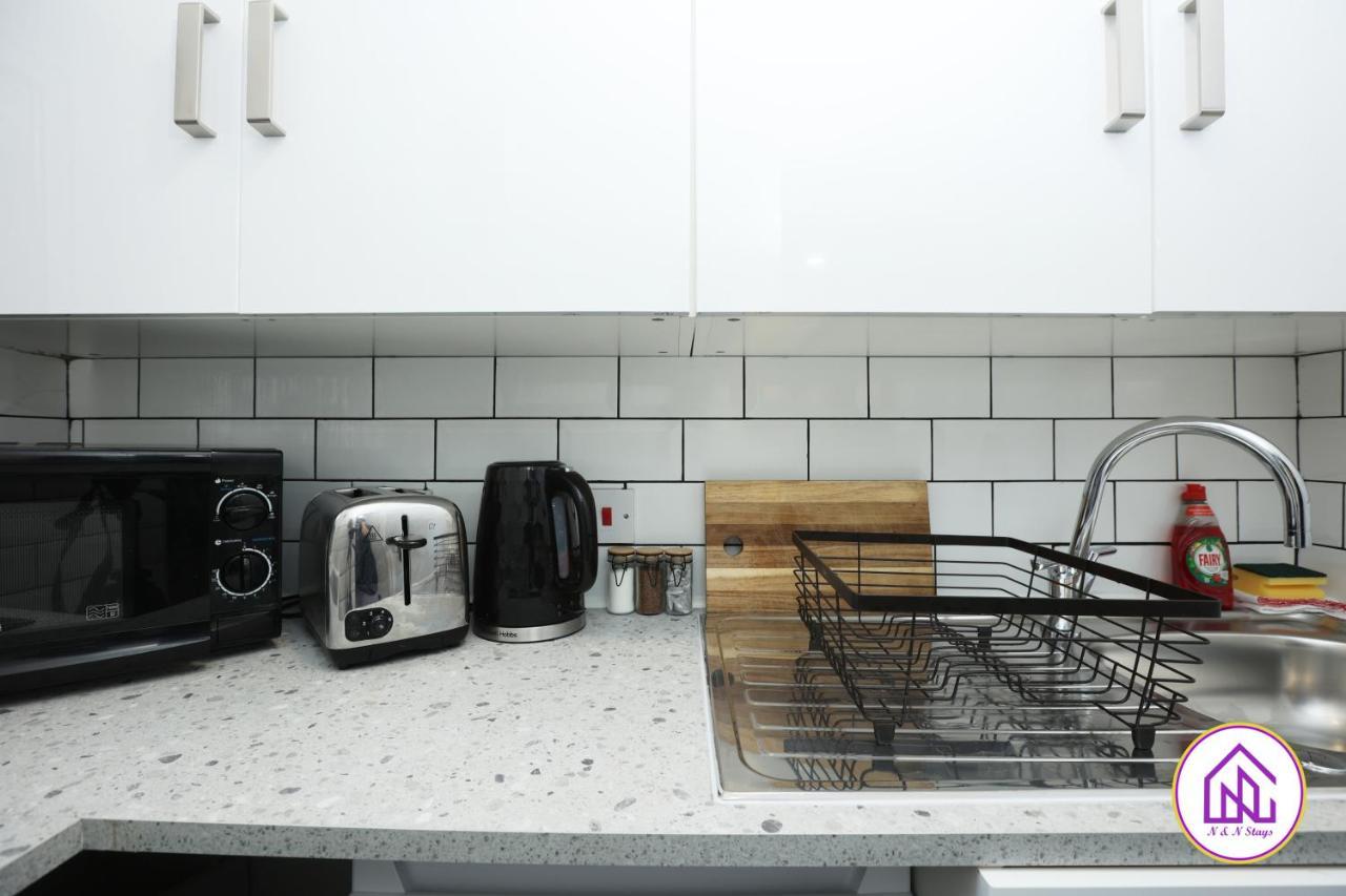Aberdeen Apartments, Redland, Great Location *