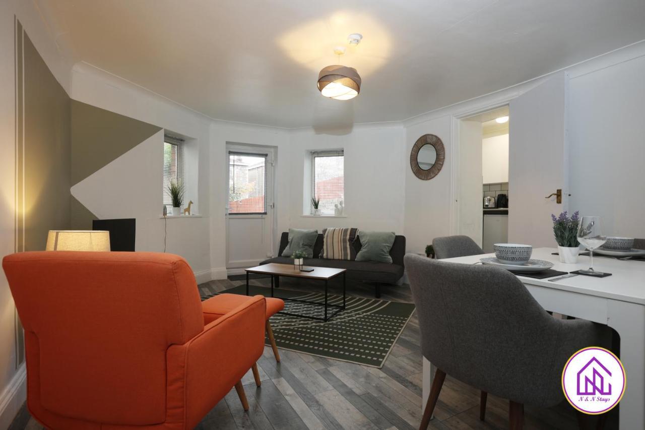 Aberdeen Apartments, Redland, Great Location