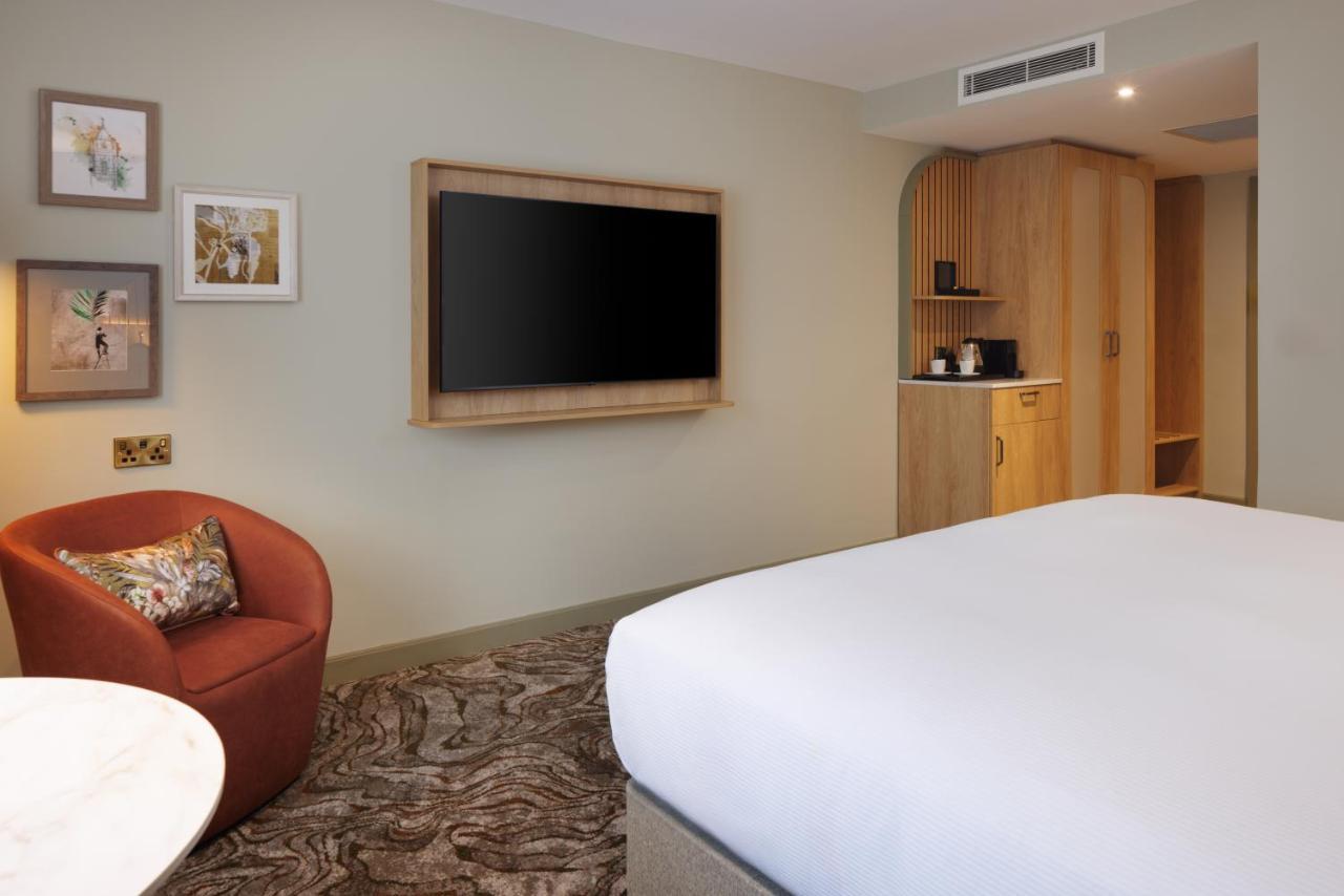Doubletree By Hilton North Hotel 4*