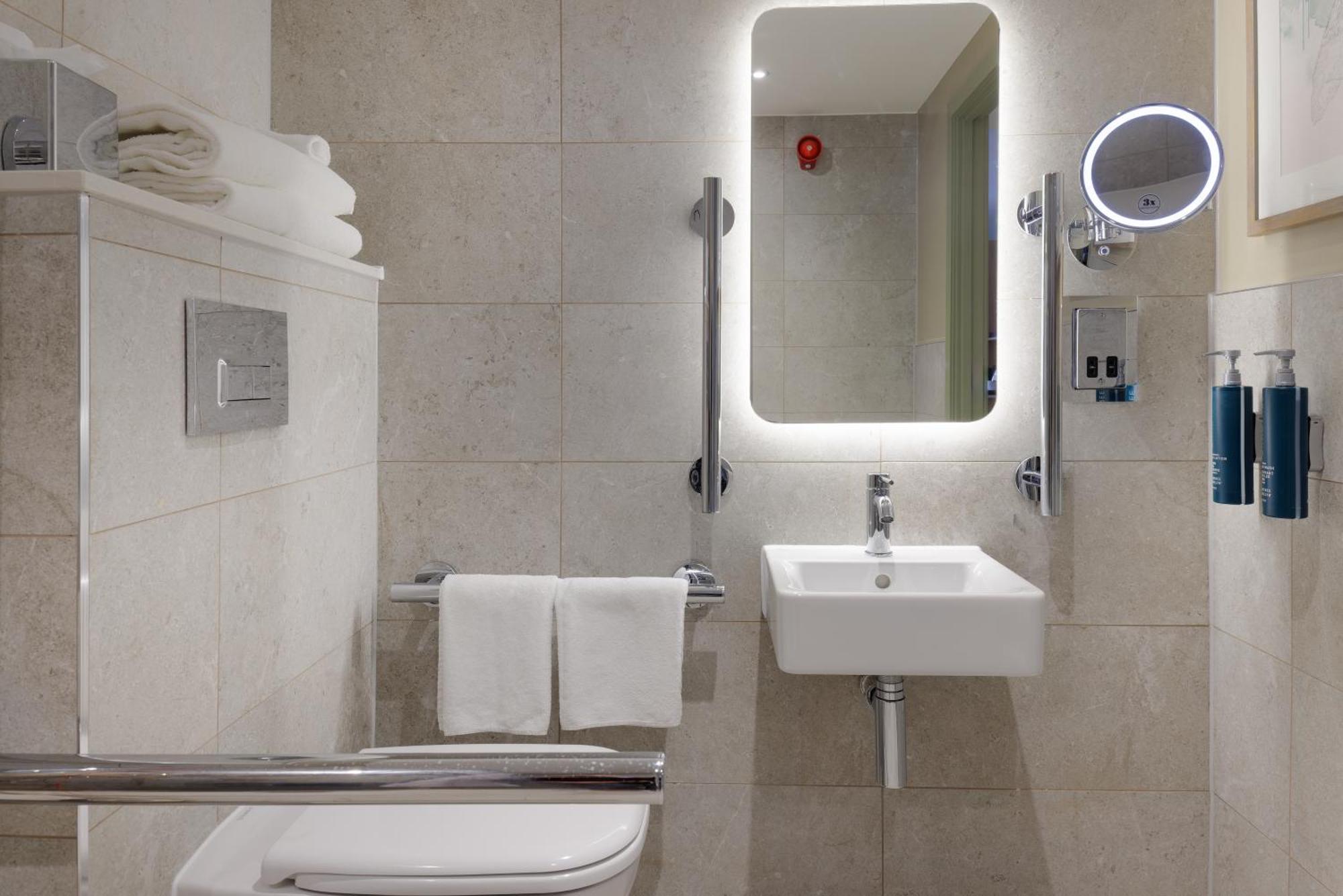 Doubletree By Hilton North