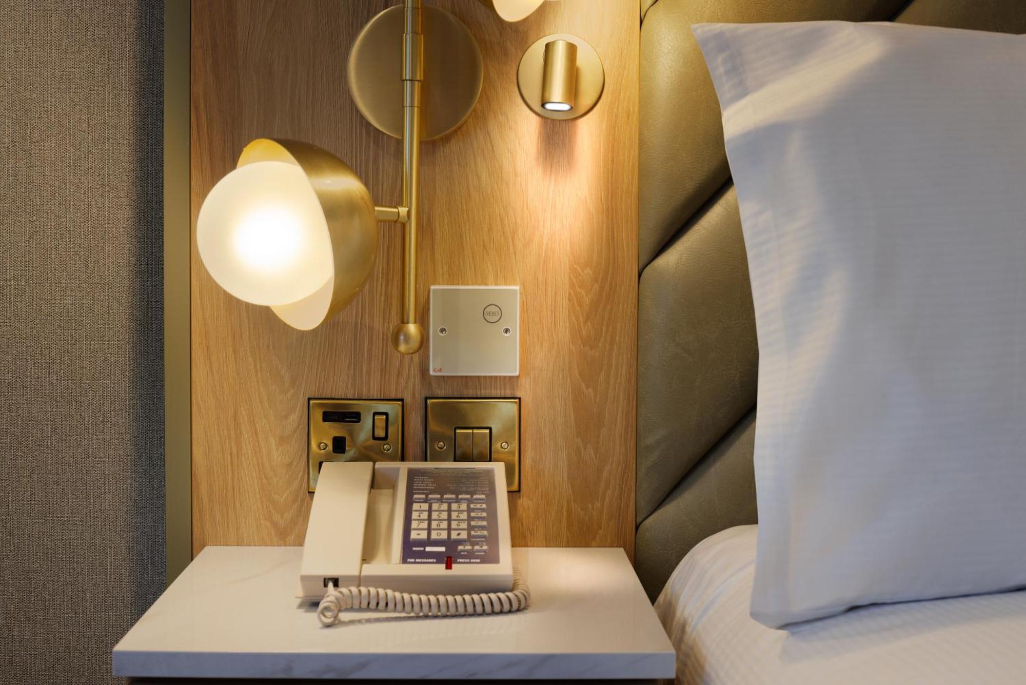 Doubletree By Hilton North Hotel 4*