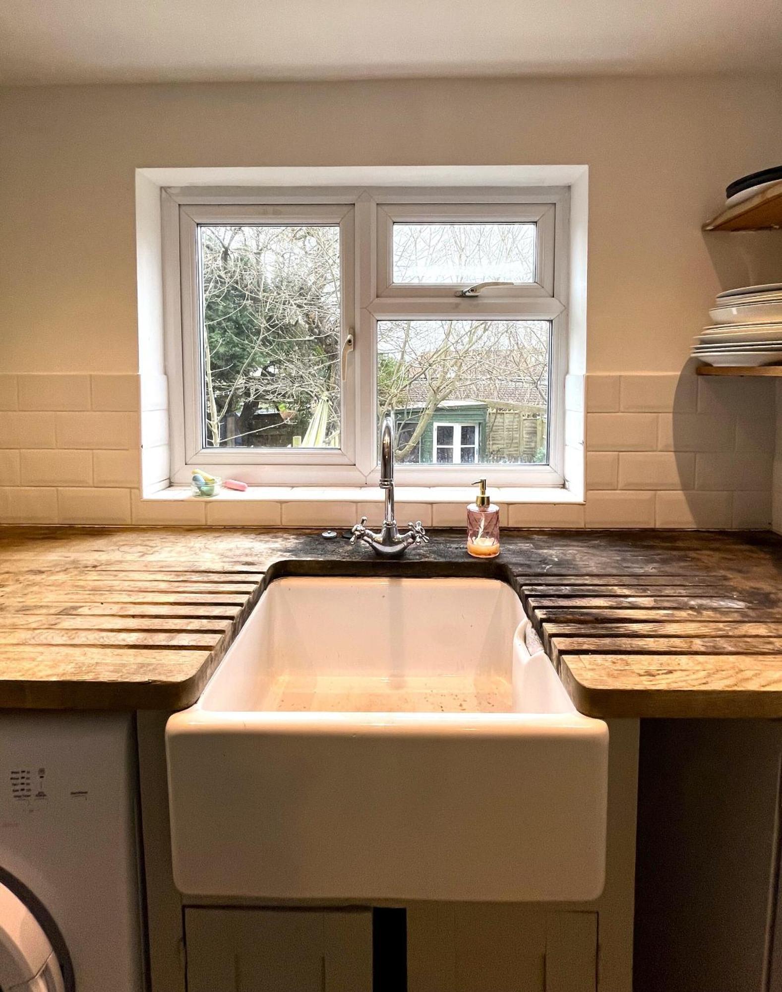 Charming Retreat With Garden - Sleeps 12 * Bristol