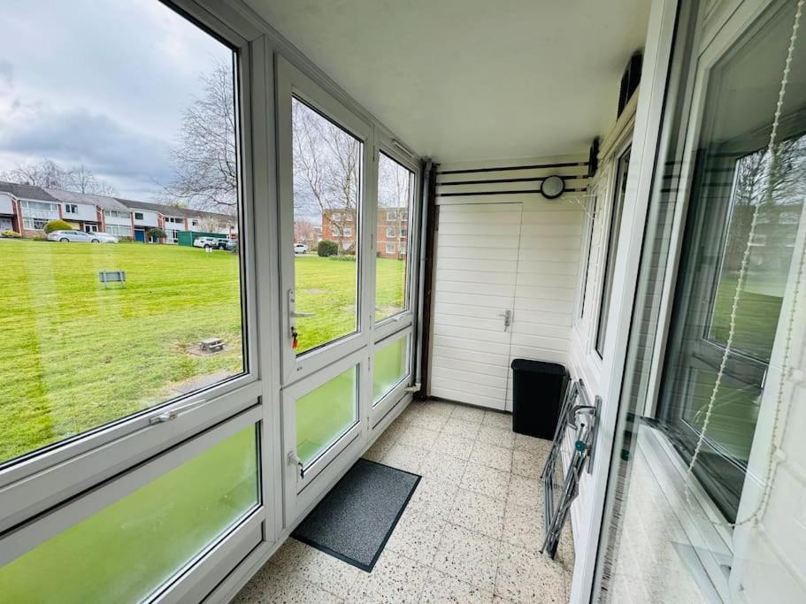 Apartment Modern & Secluded In Frenchay Bristol