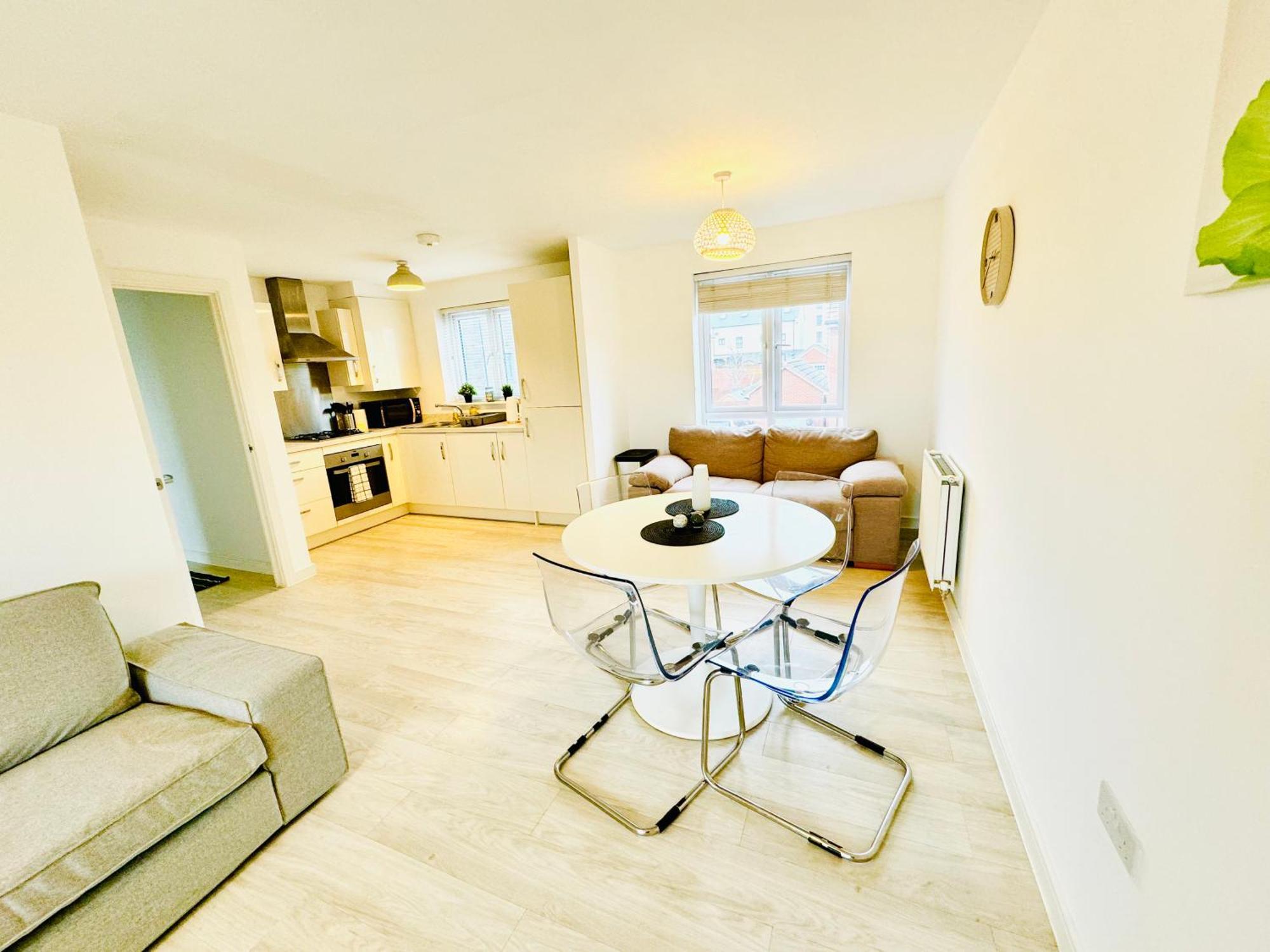 Modern 2-bedroom Apartment Bristol