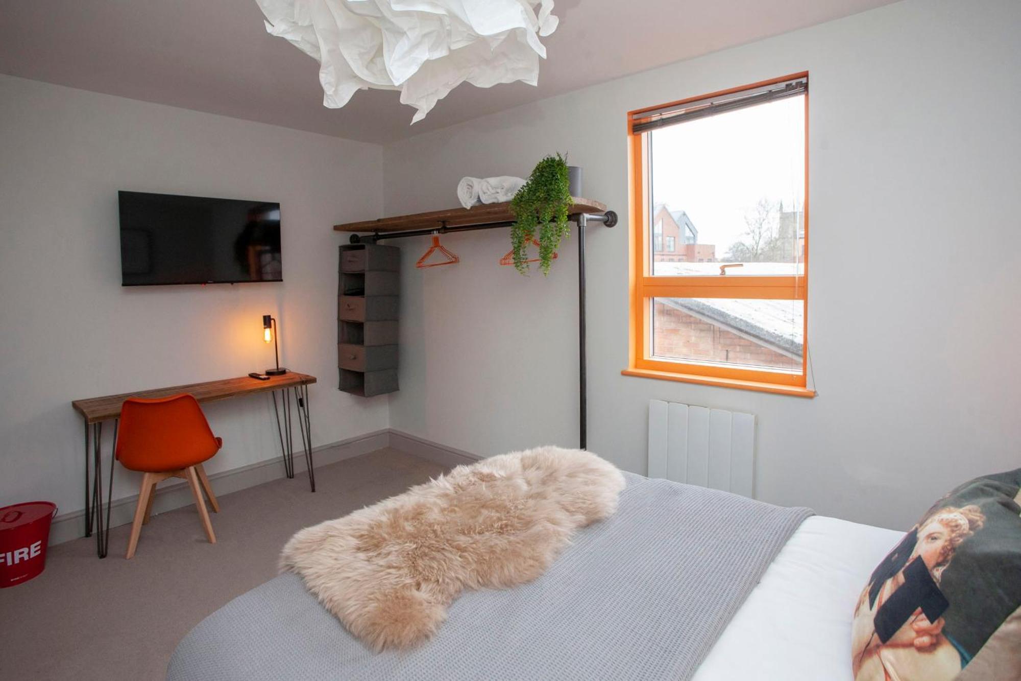 Higgihaus Cabot Mews #36 Fantastic Location * Bristol