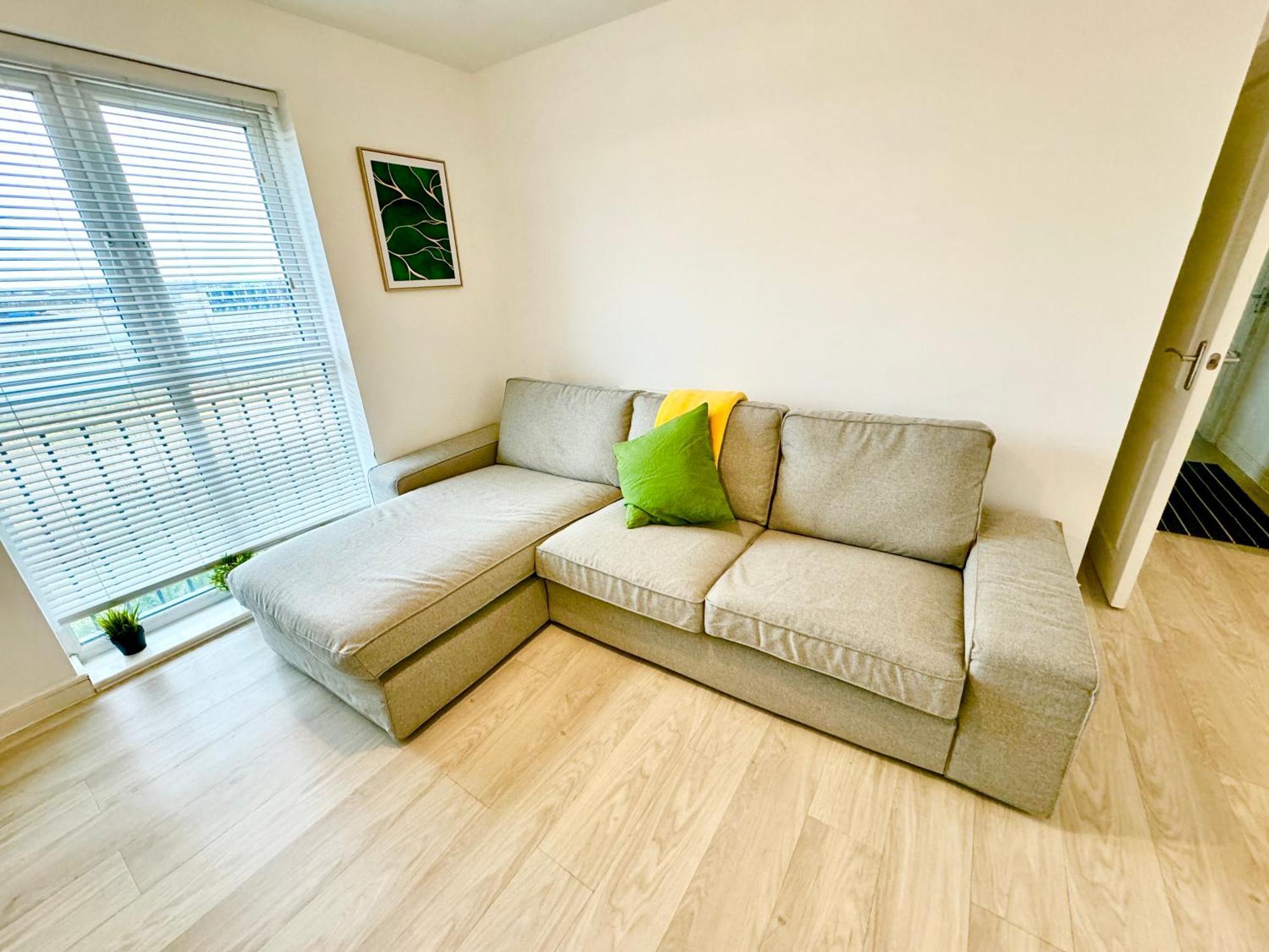 Modern 2-bedroom