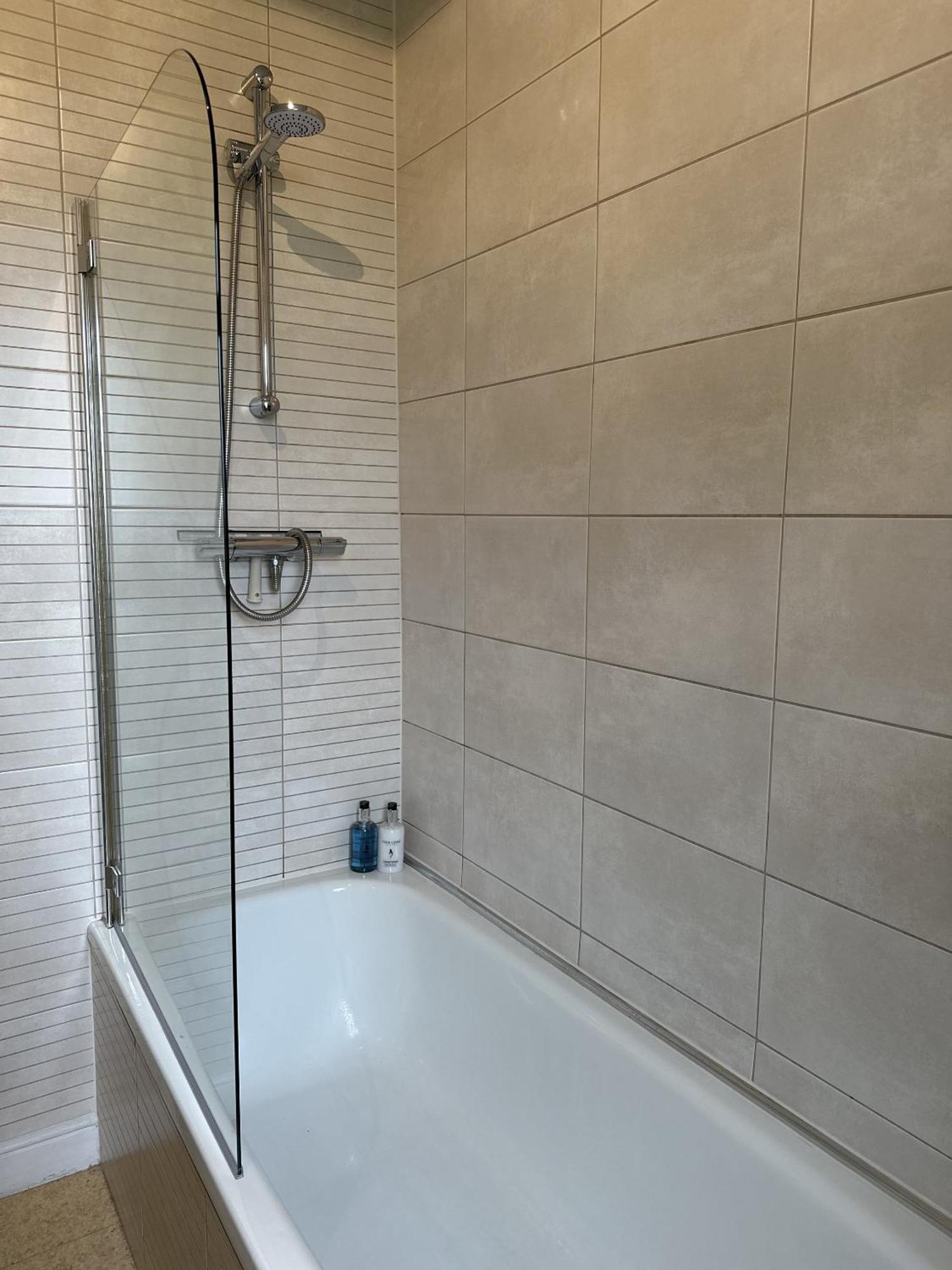 Peaceful Family Retreat Near Gloucester Road Holiday home
