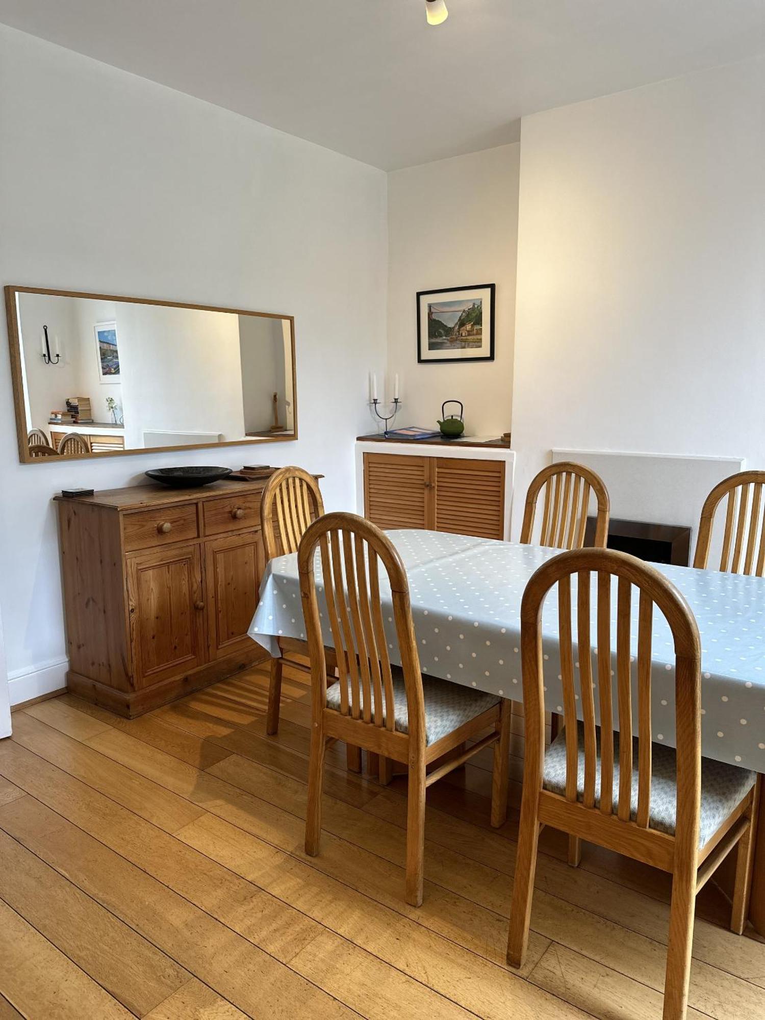 Holiday home Peaceful Family Retreat Near Gloucester Road *