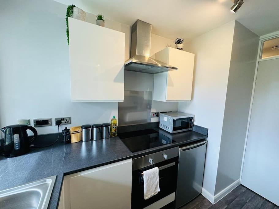 Modern & Secluded In Frenchay Bristol