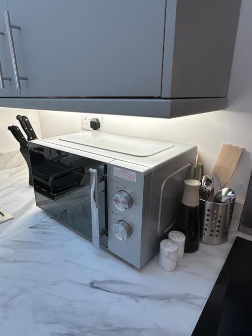 Apartment Whitsun - Brand New Listing! *