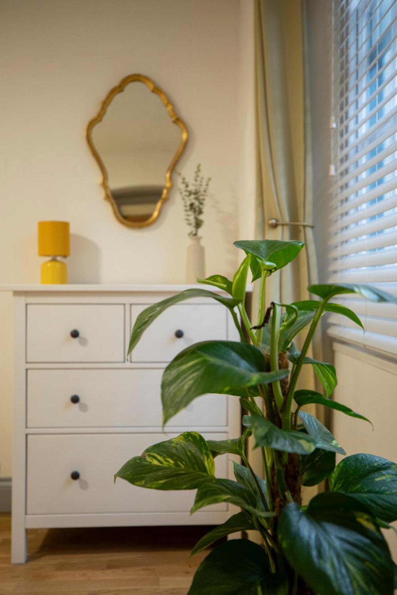Base78, Your Place In Bristoi, Close To Station, Harbourside & Bristol
