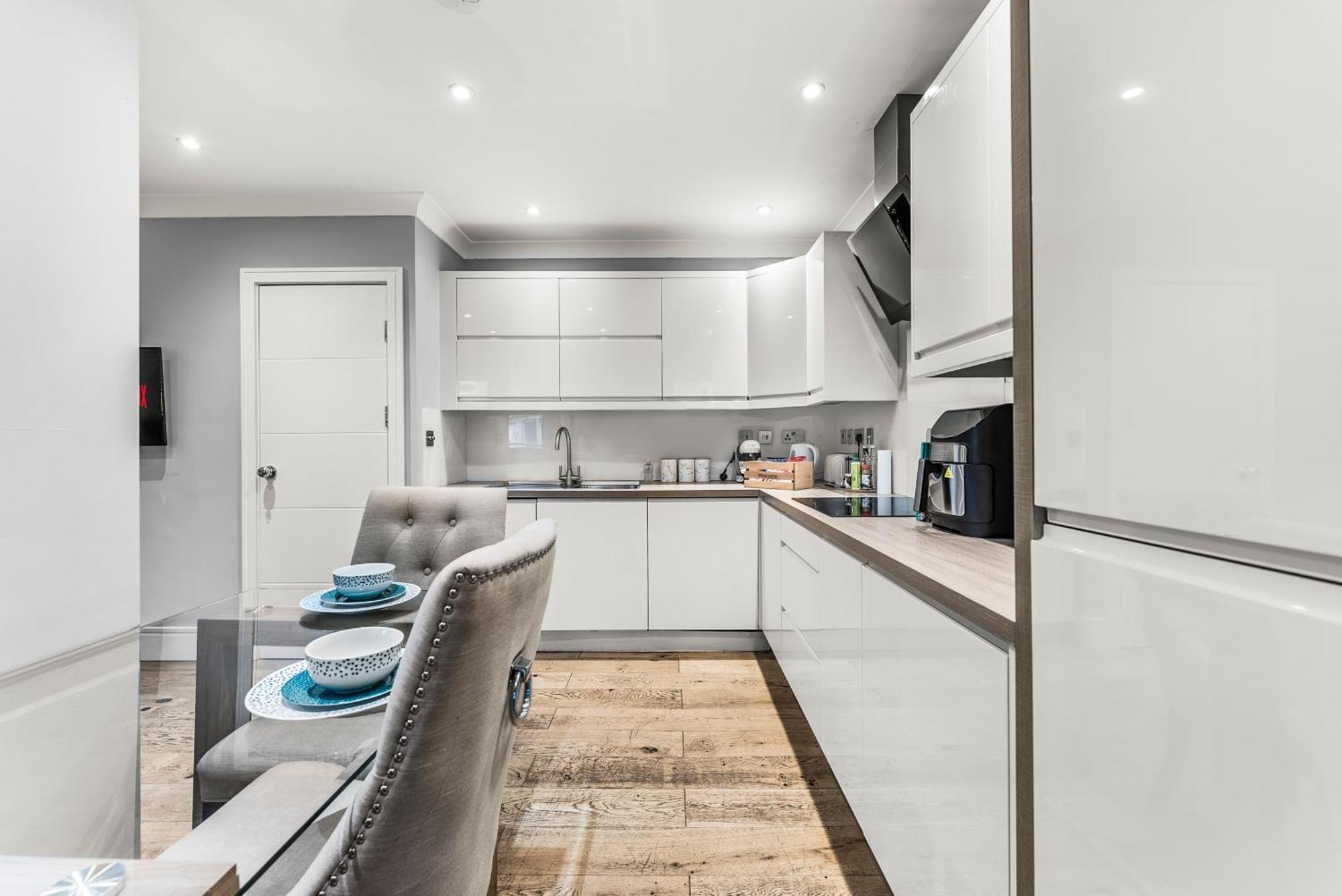 Apartment Comfortable Centre For Contractors And Couples - Centre Bristol