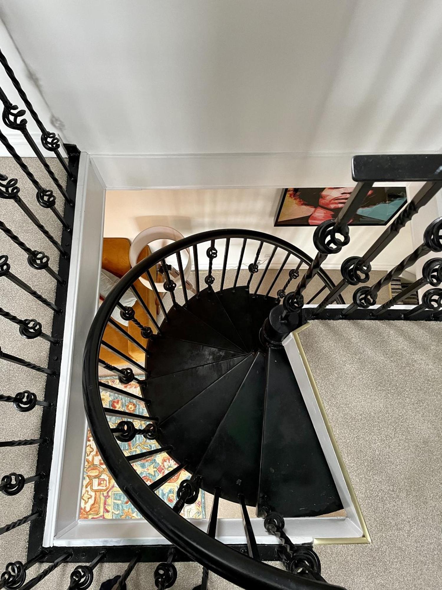 Cosy Oasis In The Heart Of Clifton Village Bristol