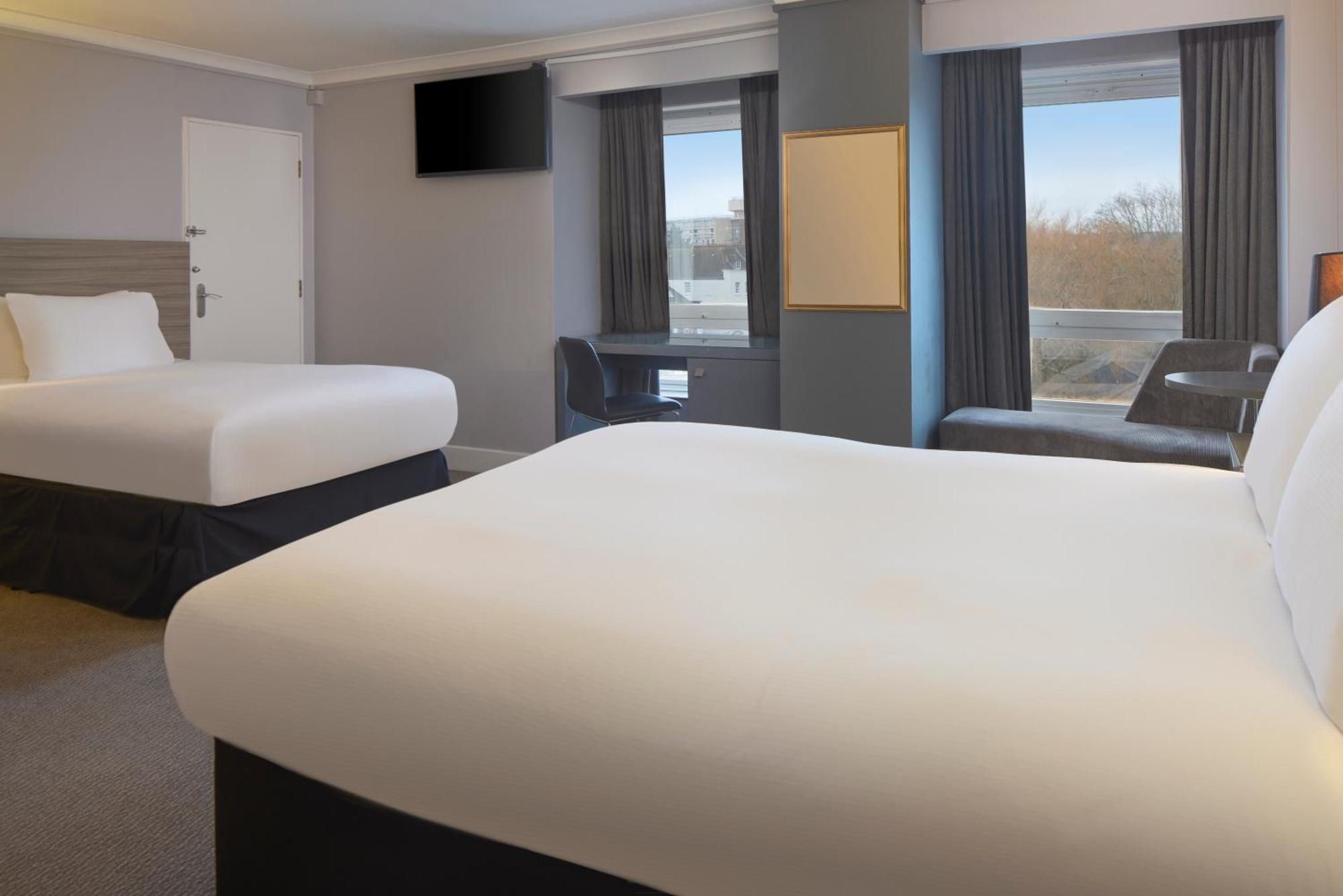 Doubletree By Hilton Centre Bristol