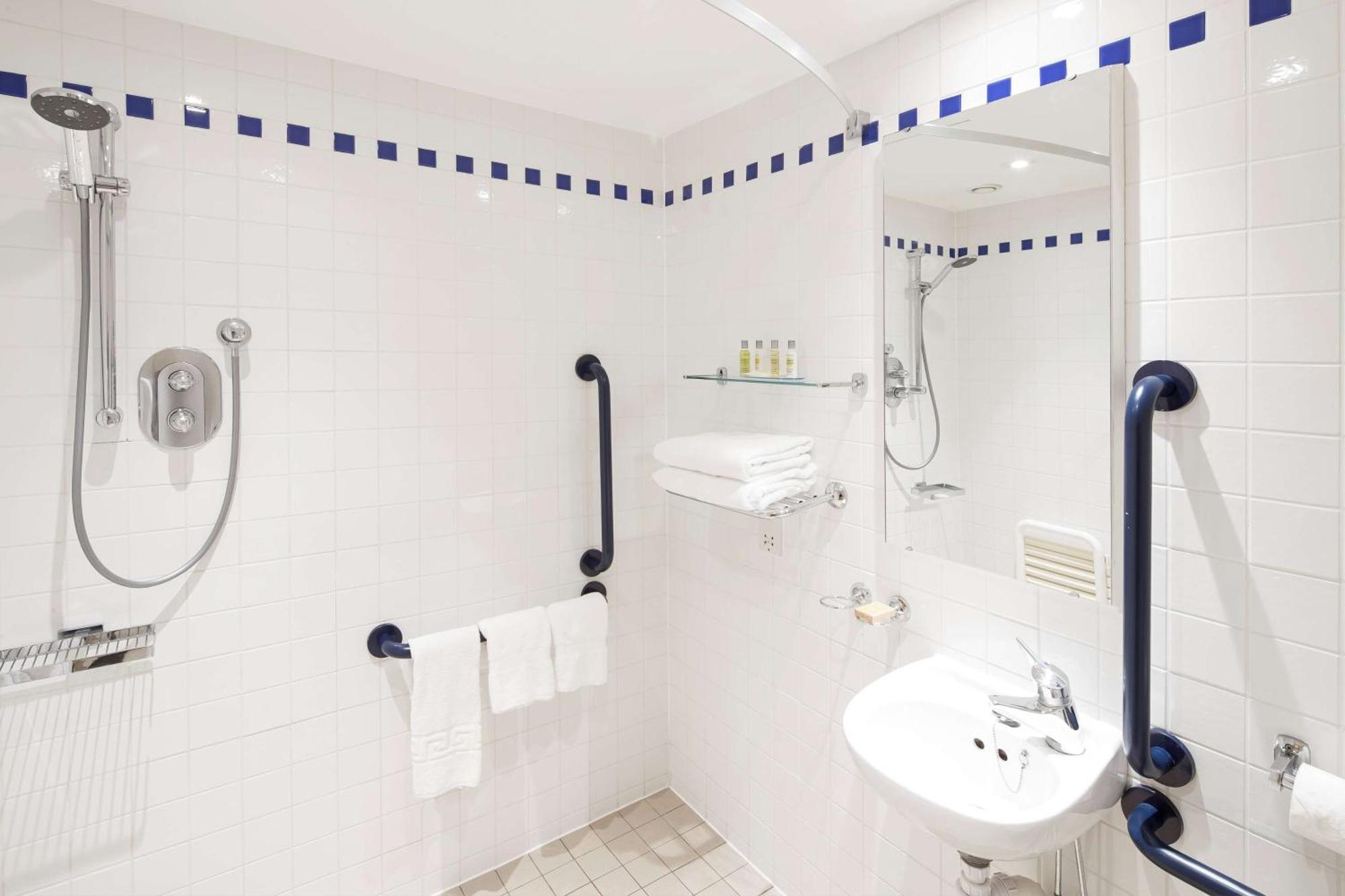 Hilton Garden Centre Hotel Bristol