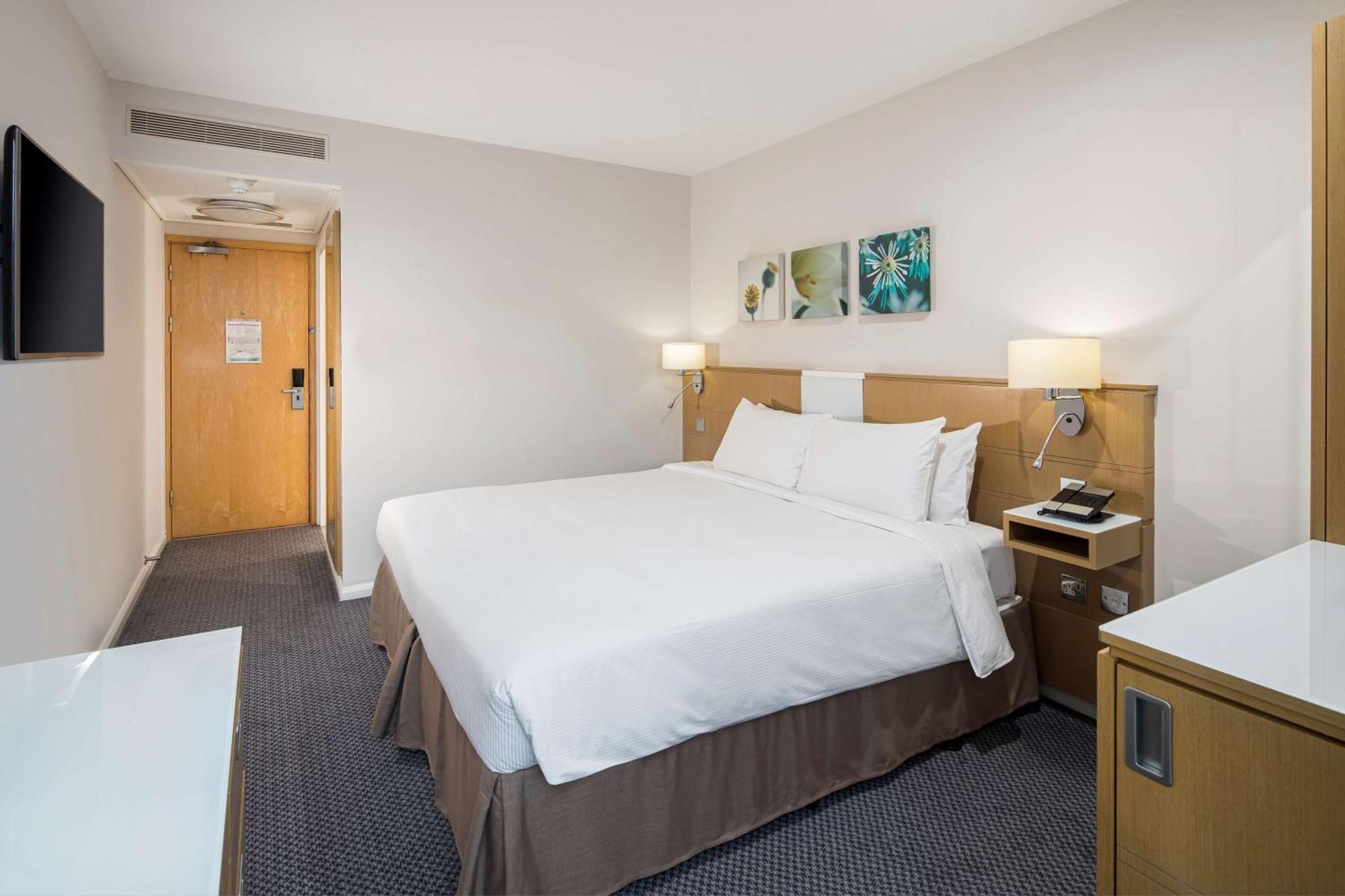 Hilton Garden Centre Hotel Bristol