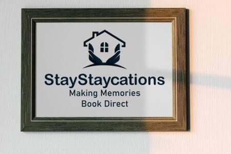 Collingwood House By Staystaycations Holiday home *