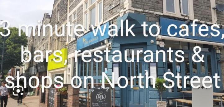 Gorgeous With Free Parking & Breakfast Near City Centre & Midday Checkout Apartment