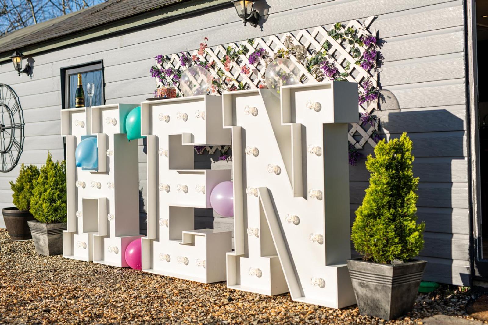 Holiday home The Pine Including Games Room, Camp Fire & Hot Tub Bristol