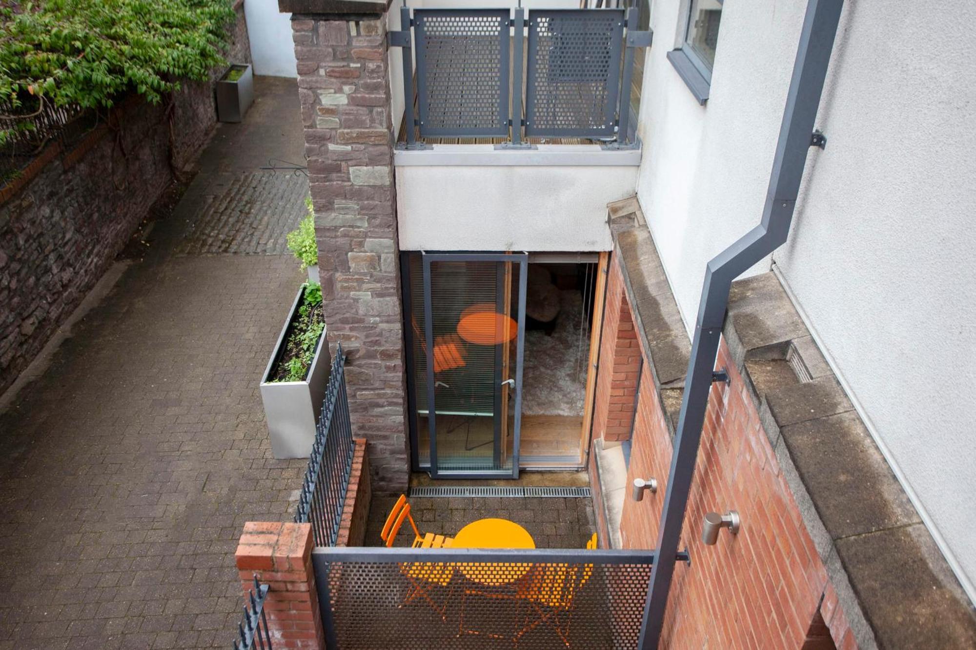 Higgihaus Cabot Mews #36 Fantastic Location * Bristol