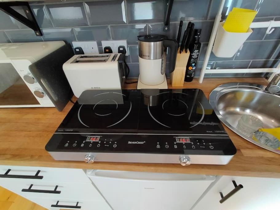 Private Self Contained Self Catering Flat *