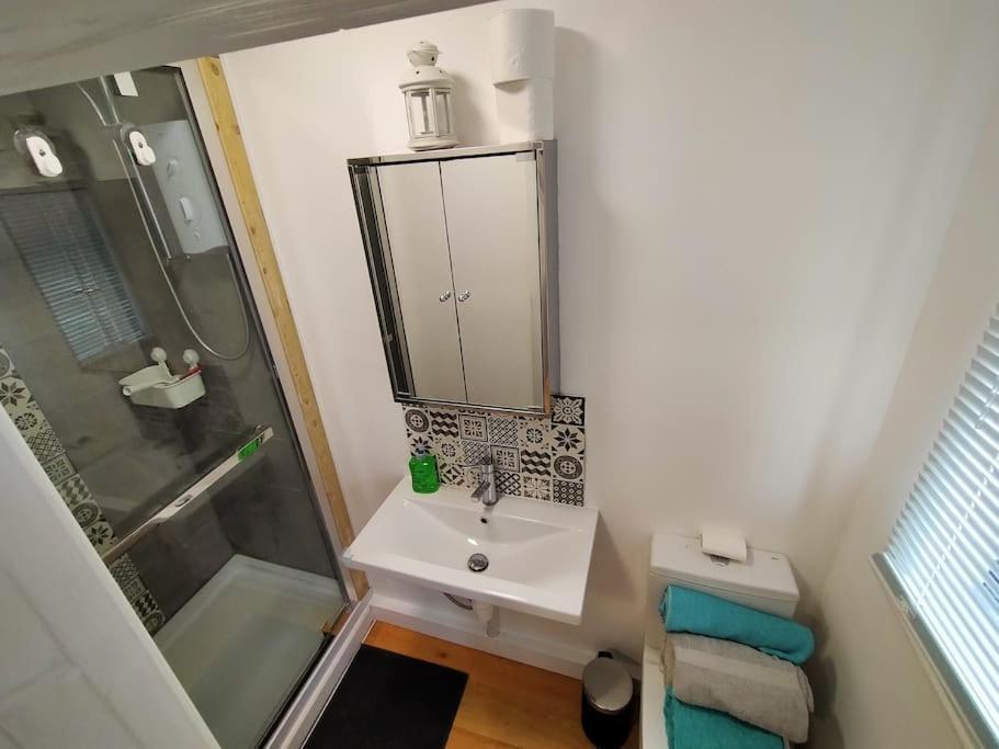 Apartment Private Self Contained Self Catering Flat Bristol