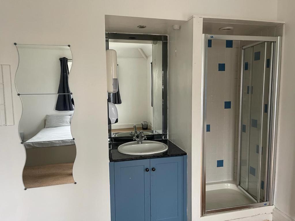 Guest house Canford House On Westbury On Trym *