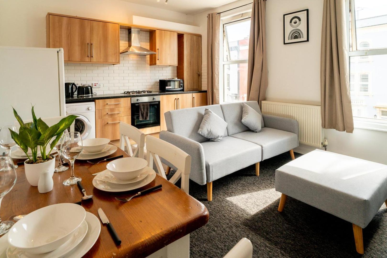 Cozy Urban | Retreat Modern 1br | Free Parking Apartment *